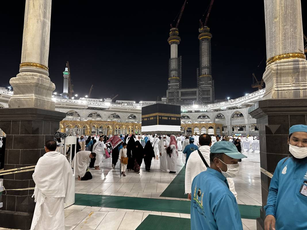 Kabe'nin örtüsü temizlendi - Resim: 20